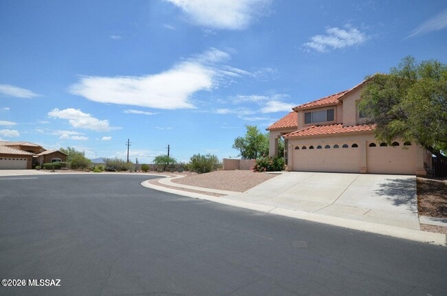 Building Photo - 11281 N Chynna Rose Pl