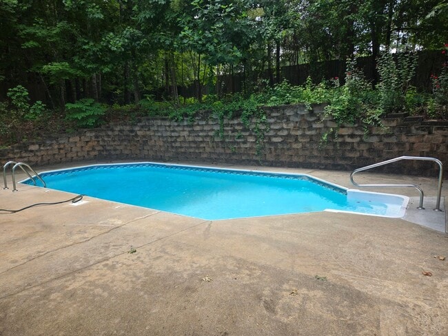 Building Photo - FOR RENT in HARRIS COUNTY with SWIMMING POOL! Available July 1st