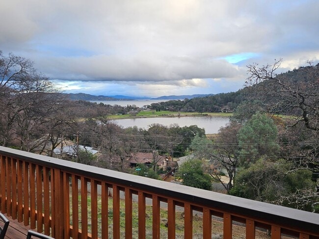 Building Photo - Spacious Beautiful retreat - IN Buckingham