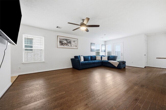 Building Photo - 25343 Trinity Oakley Ct