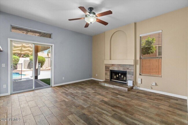Building Photo - 3260 S Laguna Dr