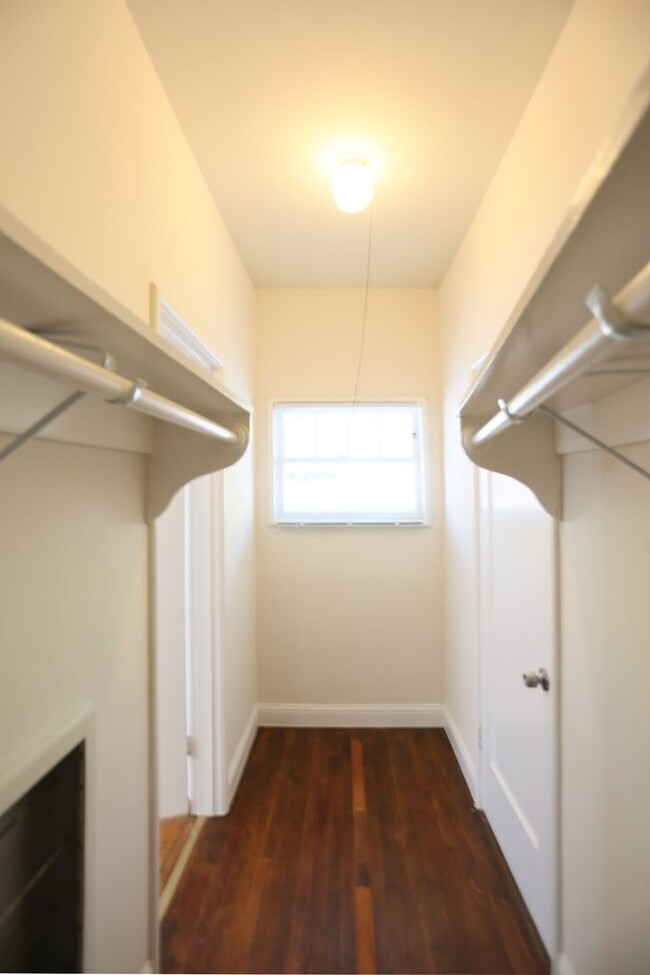 Building Photo - OPEN HOUSE: Sunday (5/4) 12:45pm-1:15pm. A...