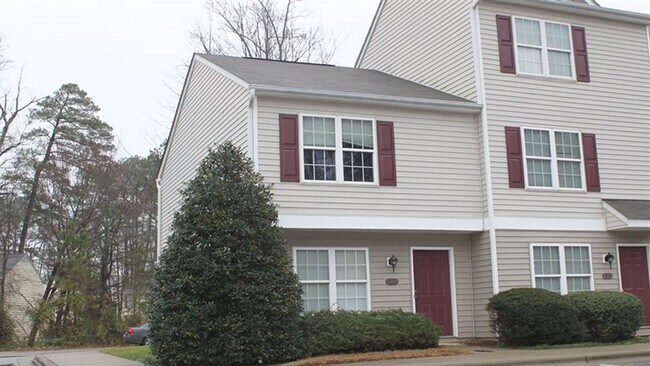 Building Photo - 31 Red Ln