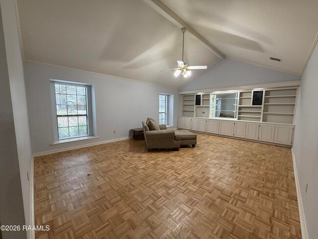 Building Photo - 1103 E Bayou Pkwy