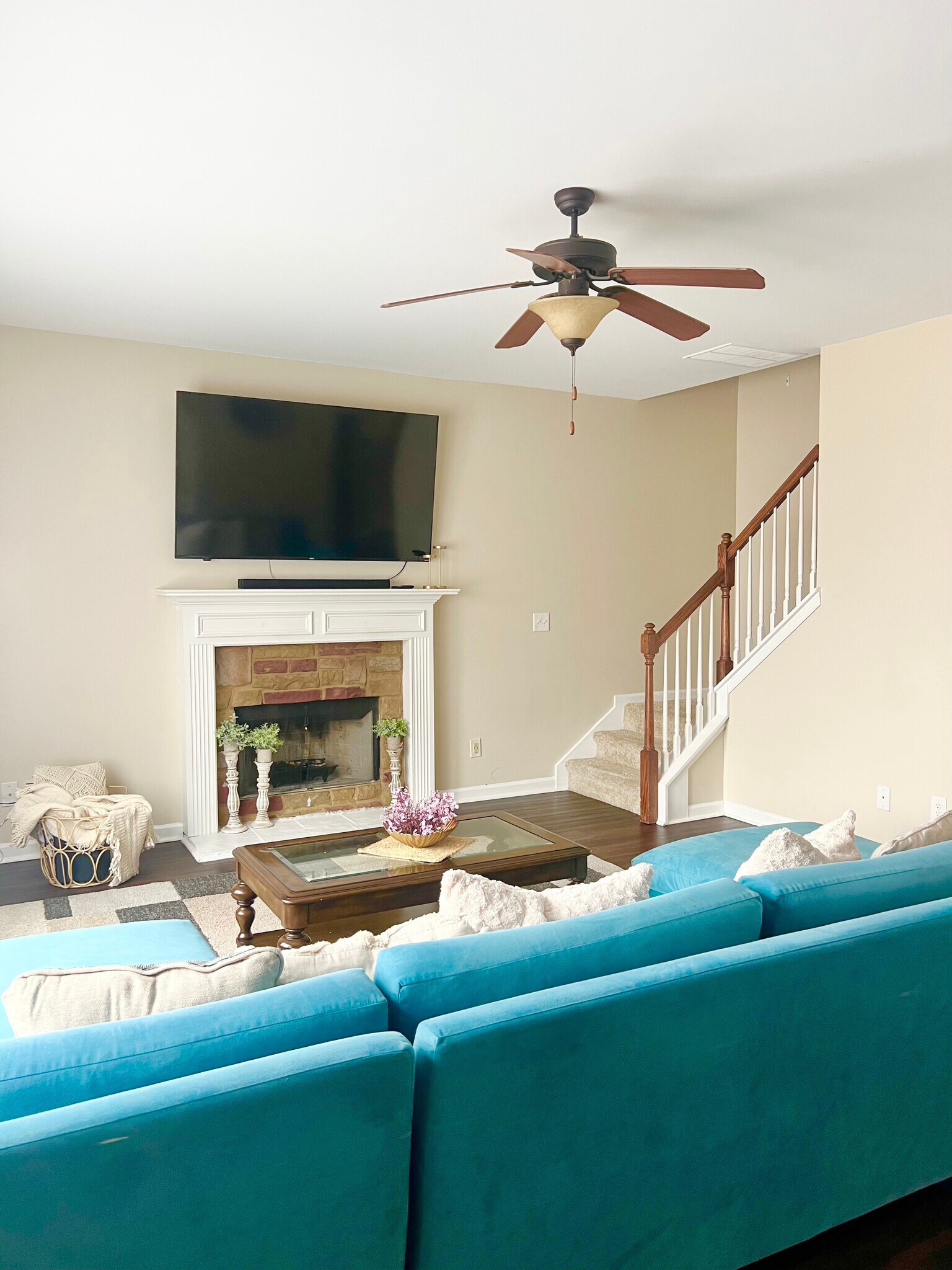 Building Photo - 31 White Pine Way