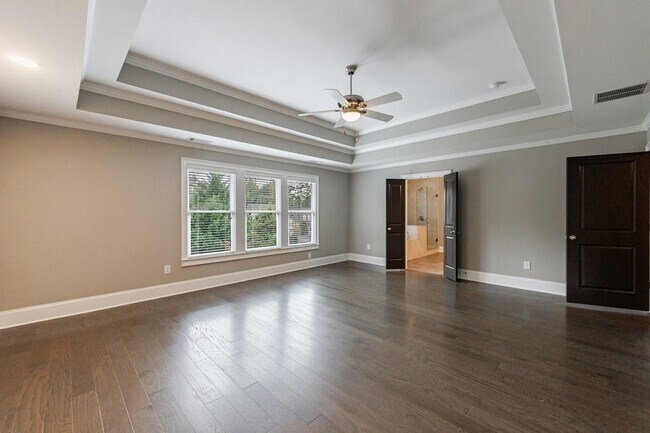Building Photo - 11760 Stratham Dr