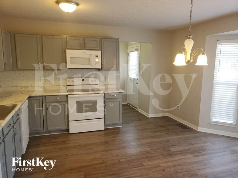 Building Photo - 5606 Beechtree Ln