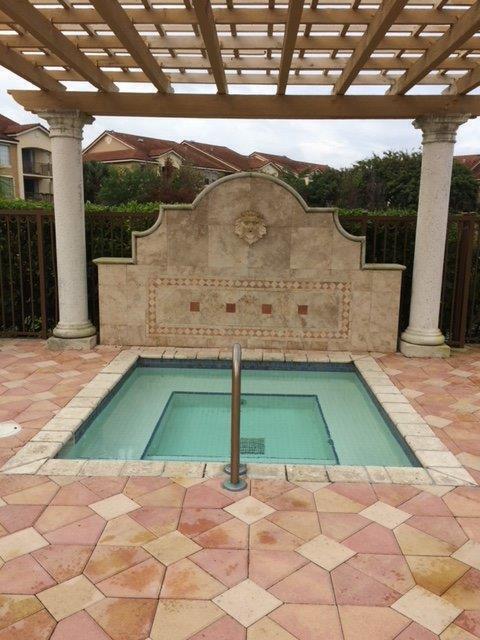 Building Photo - 602 Villa Cir