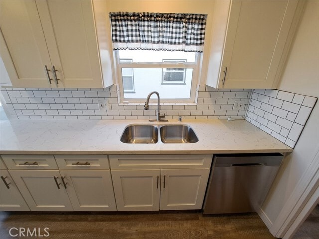 Building Photo - 925 Poli St