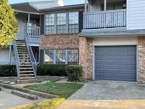 Building Photo - 3101 Townbluff Dr