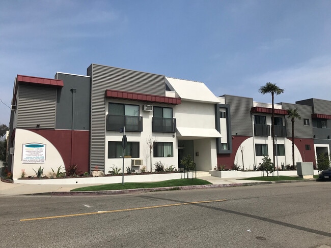 Building Photo - cla351