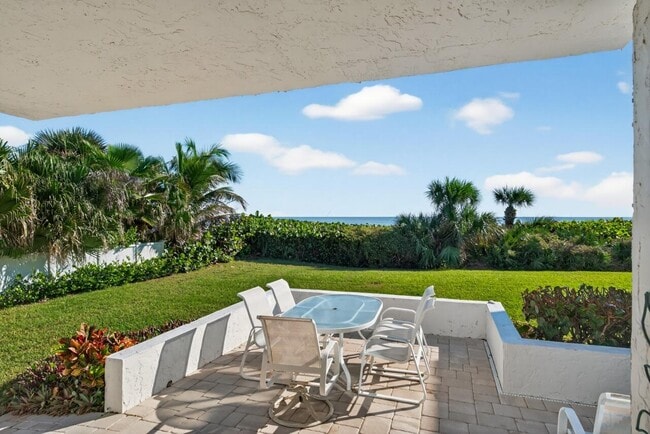Building Photo - 5790 Jimmy Buffett Mem Hwy