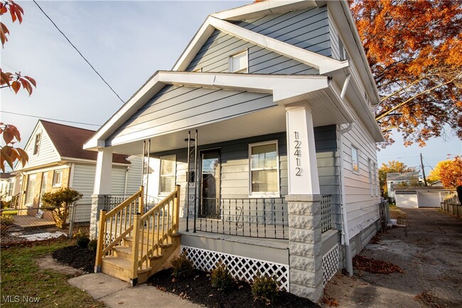 Building Photo - 12412 Sprecher Ave