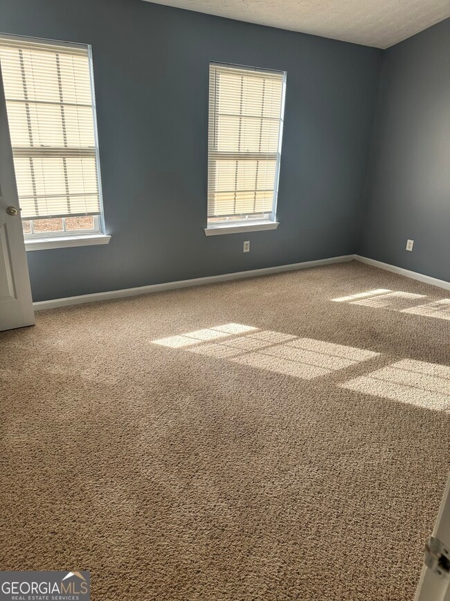 Building Photo - 6093 Camden Forrest Cove