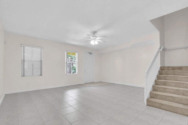 Building Photo - 3183 E Community Dr