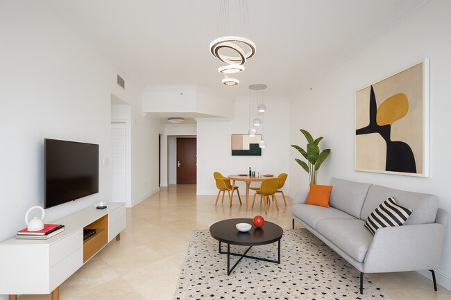 Building Photo - 31 SE 5th St