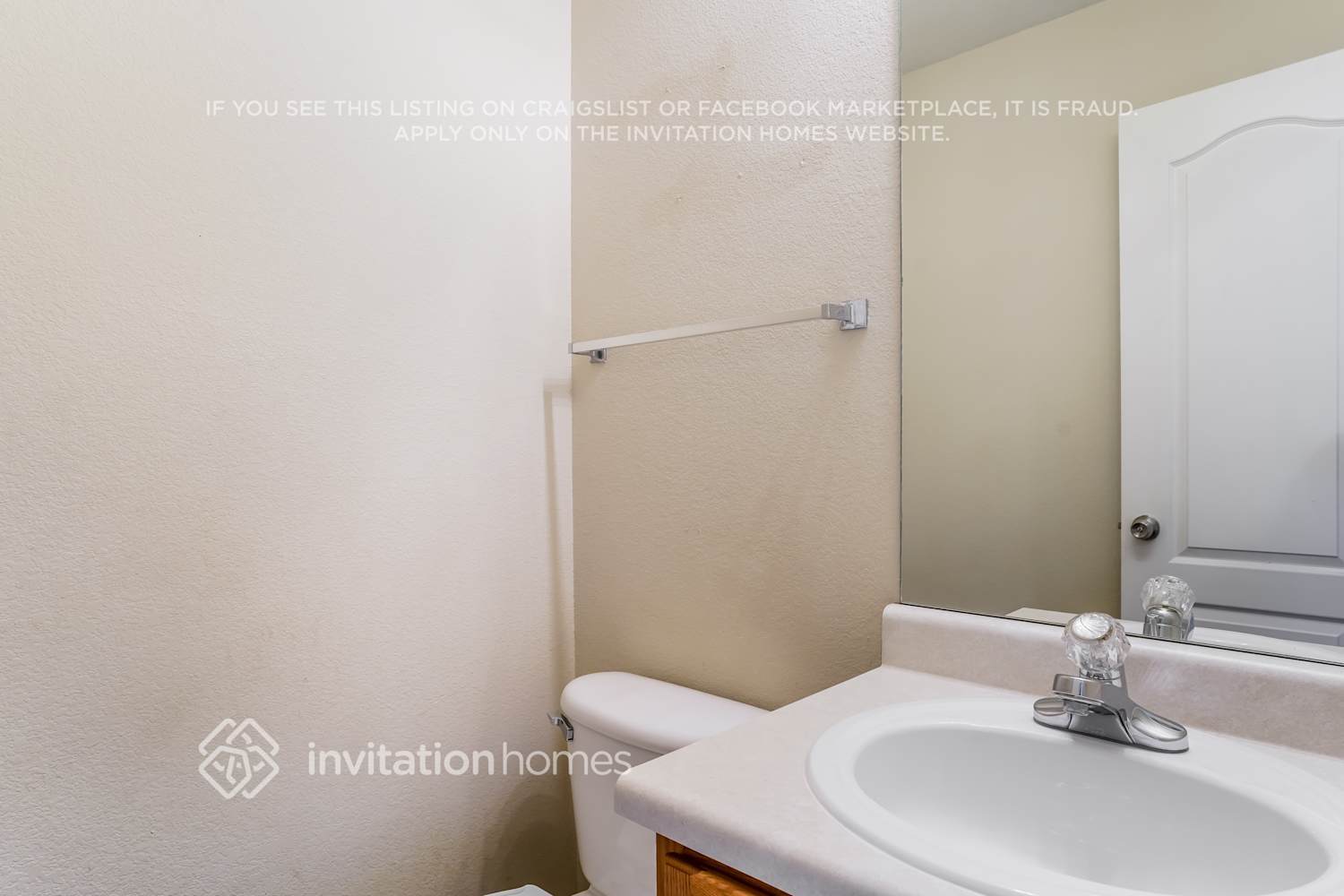 Building Photo - 779 Ridgebury Pl