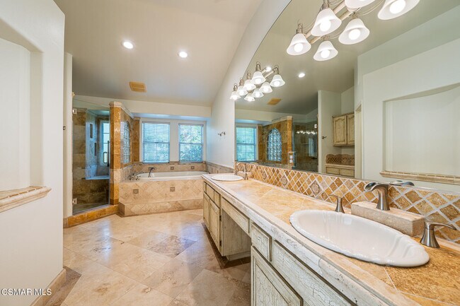Building Photo - 2612 Yellowwood Dr