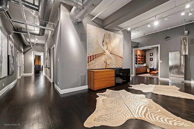 Building Photo - 412 S Wells St
