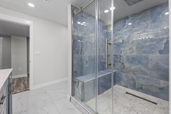 Building Photo - 2877 S Greenhead Dr