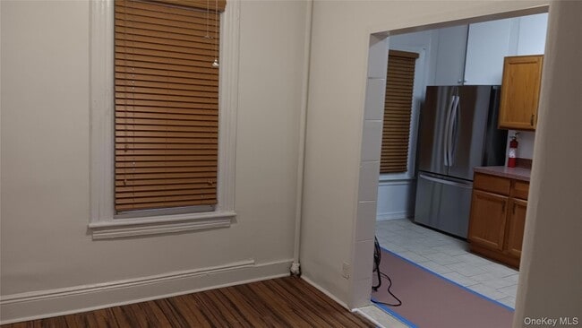 Building Photo - 1811 Wallace Ave