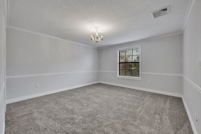 Building Photo - Gorgeous Winter Park Home
