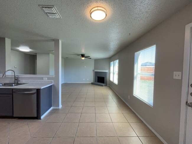 Building Photo - 1452 Gentle Rain Dr