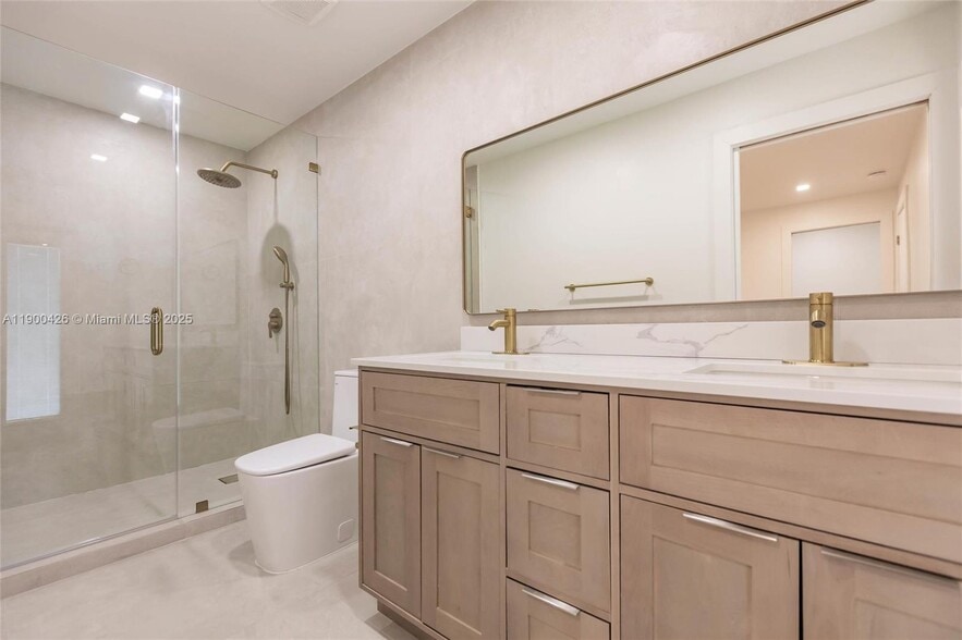 Building Photo - 10760 NW 29th Mnr