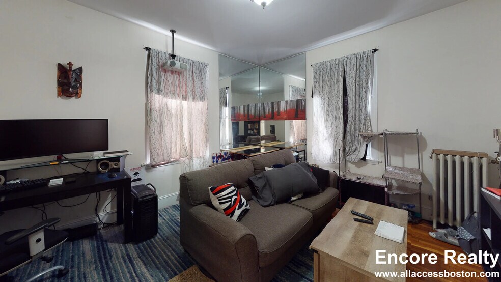 Building Photo - 9 Chiswick Ter