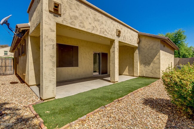 Building Photo - 7219 N 73rd Dr