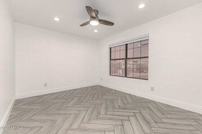 Building Photo - 16236 N 51st St