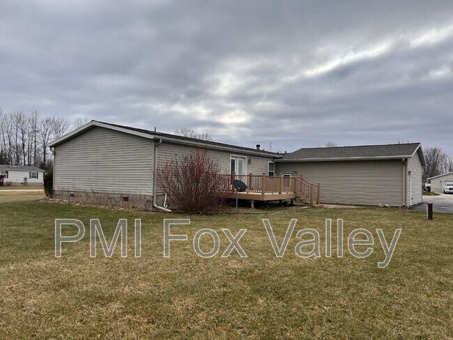 Building Photo - 5024 Shamrock Way