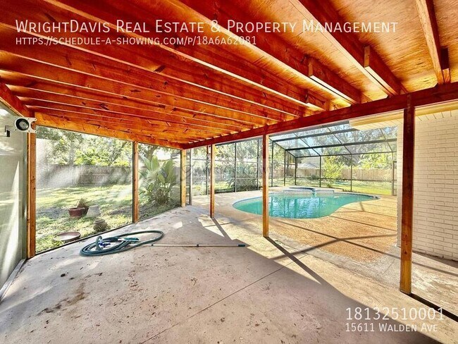 Building Photo - 15611 Walden Ave