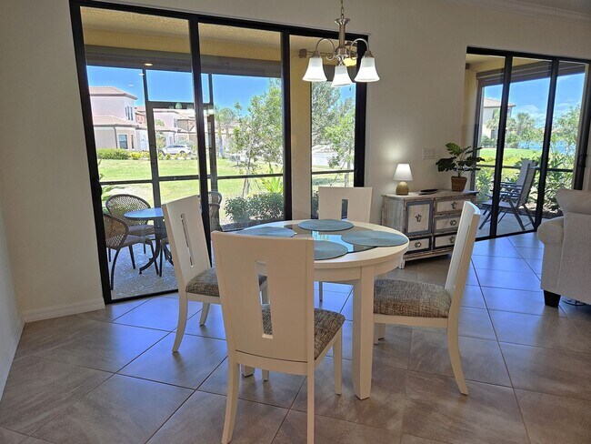 Building Photo - Seasonal Short-Term Sought after Sarasota National (Social Membership) with resort like Amenities!