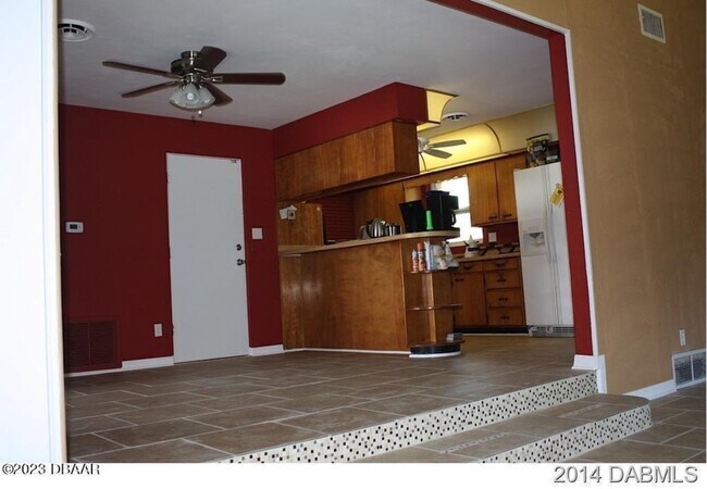 Primary Photo - 2537 Coral Way W