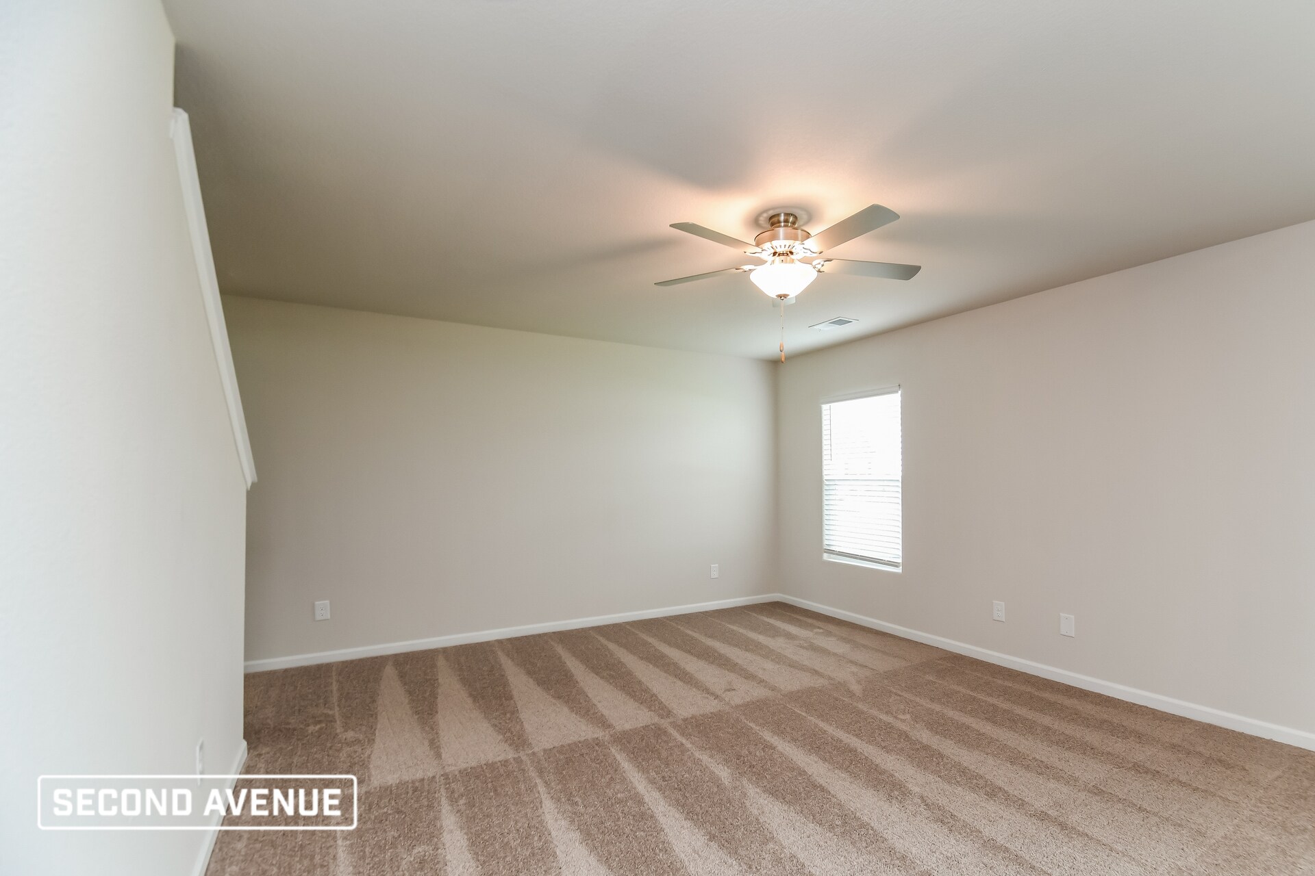 Building Photo - 632 Wild Tulip Ct