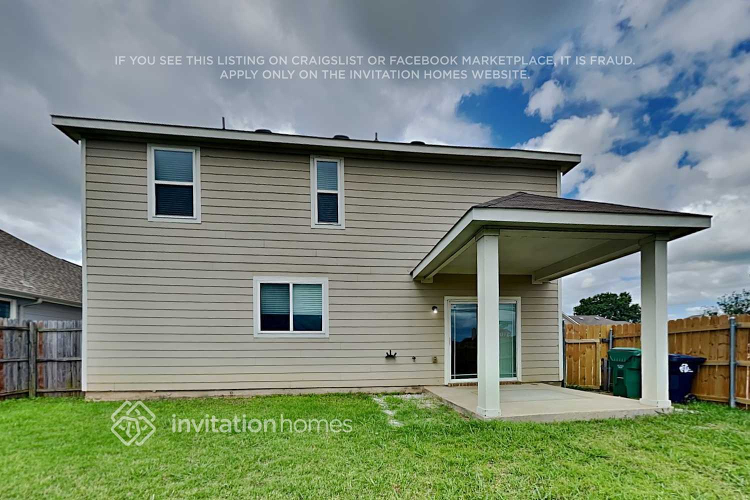 Building Photo - 2820 Englefield Green Dr