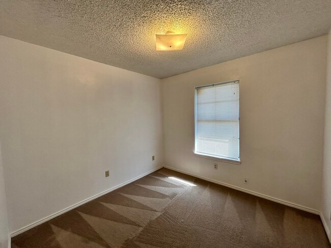 Building Photo - 6109 38th St