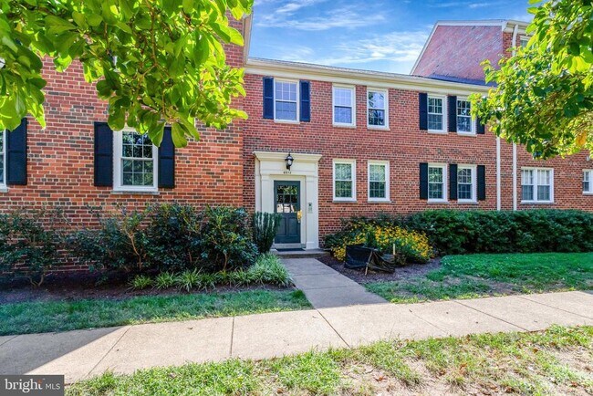 Building Photo - 6513 Potomac Ave
