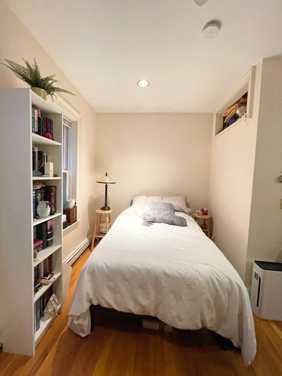 Building Photo - 29 Anderson St