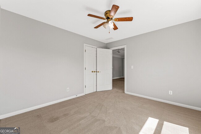 Building Photo - 969 Light House Way