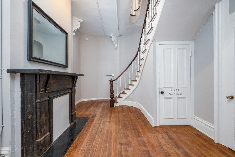 Building Photo - 811 Westover Dr