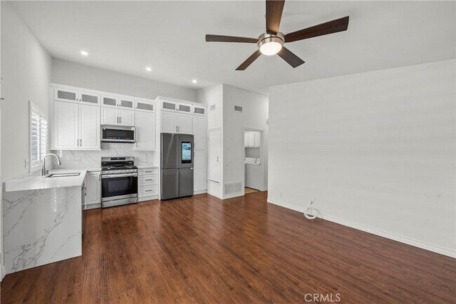 Building Photo - 1631 Charterwood Ct