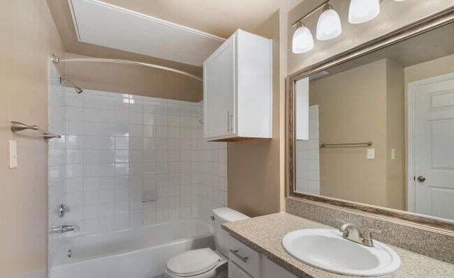 Building Photo - 2 bedroom in Rockwall TX 75087