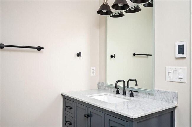 Building Photo - 2103 Kristen Ct