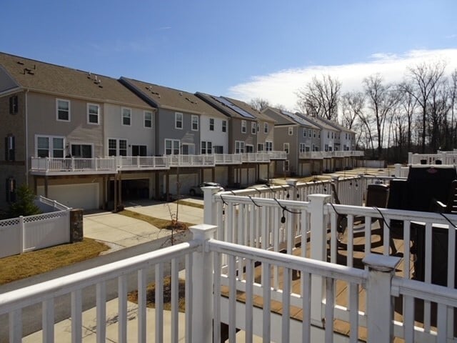 Building Photo - 524 Cobble Dr