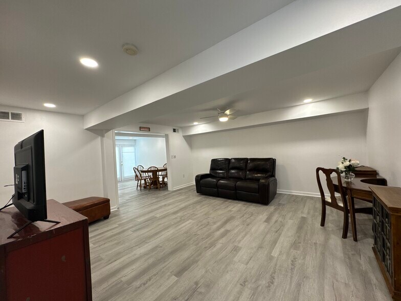 Can be used as living/another bedroom - 1042 Laurel Grove Rd