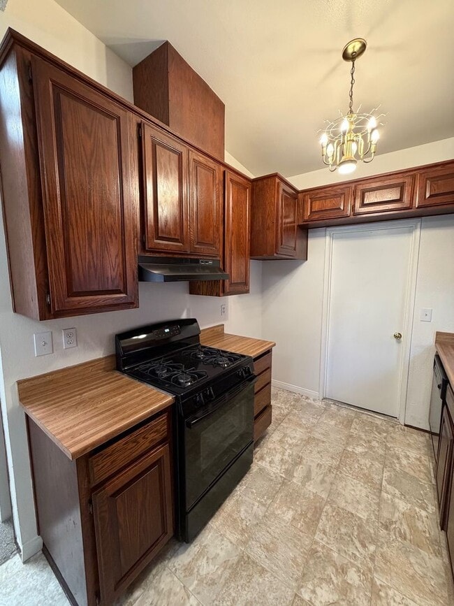 Building Photo - 3BR/2BA House in Rolando Village with 2 car garage, new paint and new carpet & flooring, Availabl...