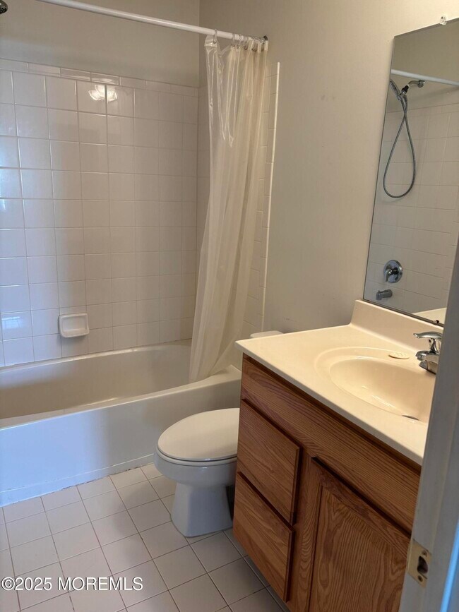 Building Photo - 206 Brookfield Dr