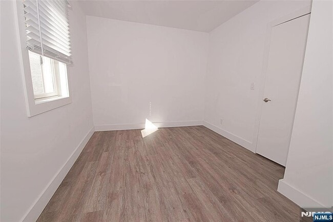 Building Photo - 34 Hilliard Ave